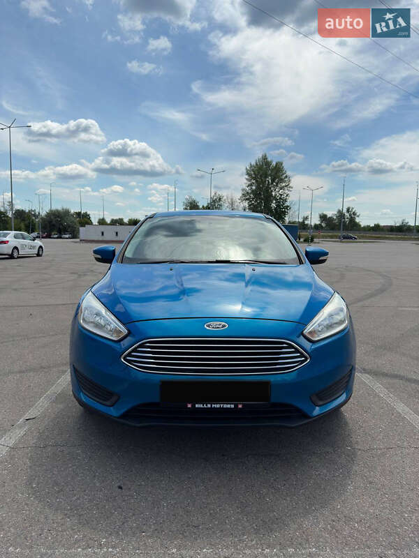 Седан Ford Focus 2017 в Киеве
