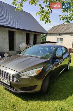 Хэтчбек Ford Focus 2015 в 