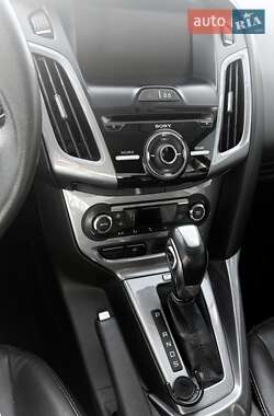 Седан Ford Focus 2013 в 