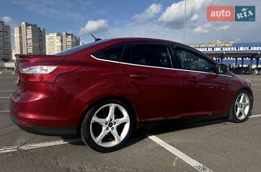 Седан Ford Focus 2013 в 