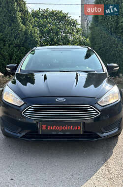 Седан Ford Focus 2015 в Сумах