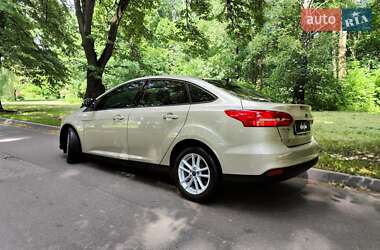 Седан Ford Focus 2017 в 
