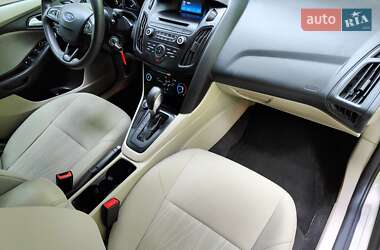 Седан Ford Focus 2017 в 