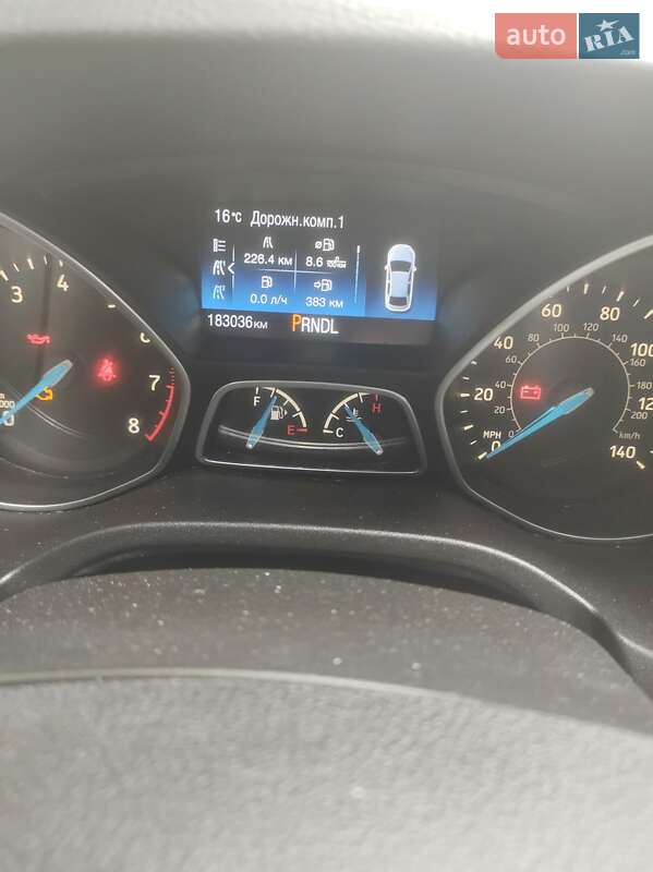 Седан Ford Focus 2016 в Киеве