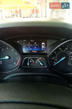 Седан Ford Focus 2015 в 