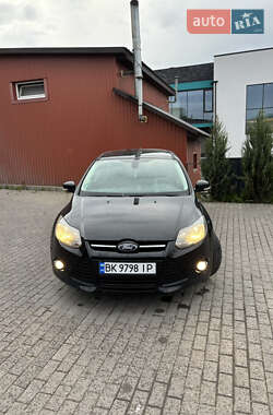 Универсал Ford Focus 2011 в 