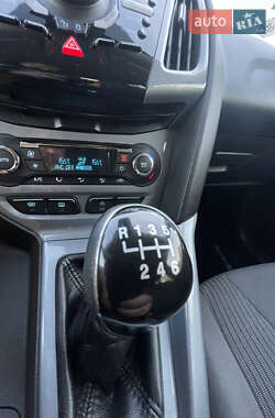 Универсал Ford Focus 2012 в 