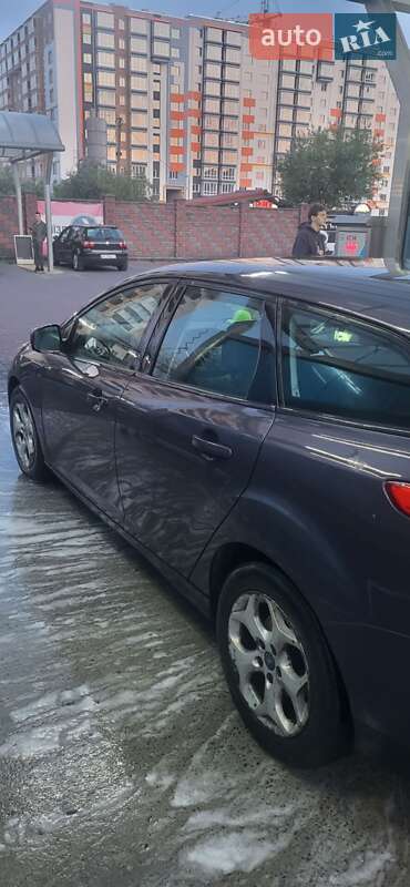 Универсал Ford Focus 2012 в Ровно фото 4 Универсал Ford Focus 2012 в Ровно