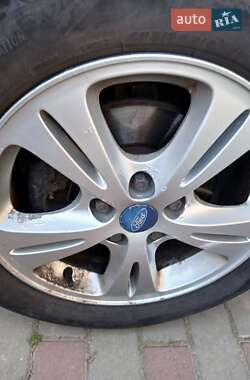 Универсал Ford Focus 2010 в 