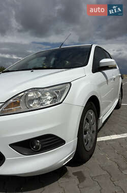 Универсал Ford Focus 2009 в 