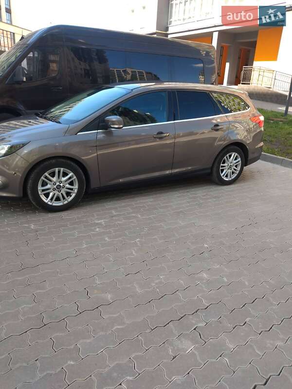Универсал Ford Focus 2013 в Ивано-Франковске