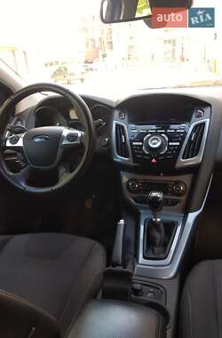 Универсал Ford Focus 2013 в 