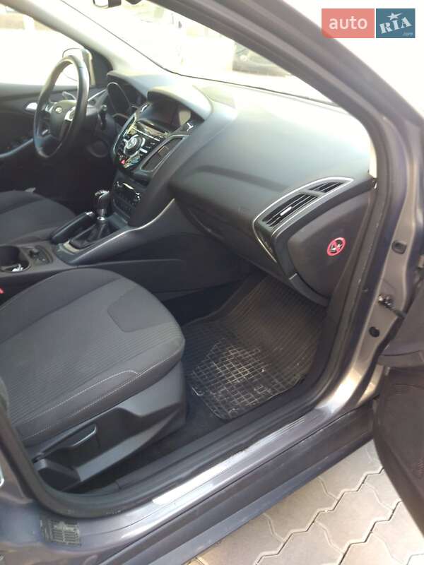 Универсал Ford Focus 2013 в Ивано-Франковске