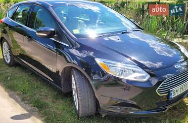 Хетчбек Ford Focus 2013 в 