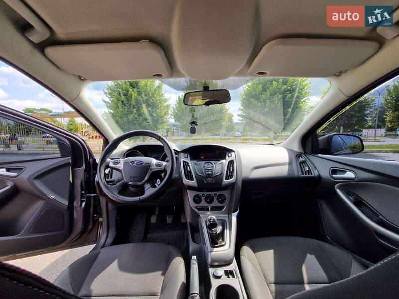 Хэтчбек Ford Focus 2013 в Буче