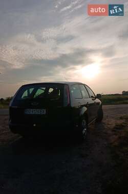 Универсал Ford Focus 2010 в 