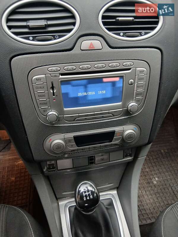 Универсал Ford Focus 2010 в Дубно