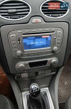 Универсал Ford Focus 2010 в 
