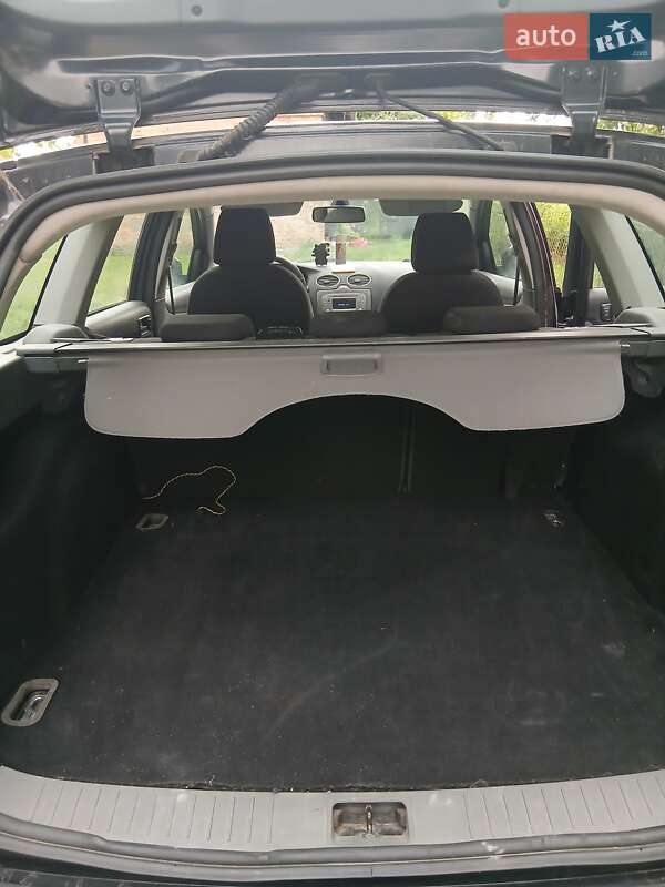 Универсал Ford Focus 2010 в Дубно