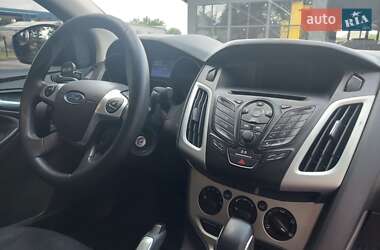 Седан Ford Focus 2013 в 