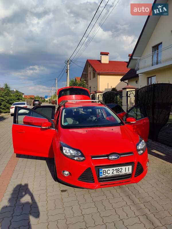 Хэтчбек Ford Focus 2013 в Львове