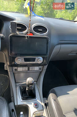 Хэтчбек Ford Focus 2008 в 