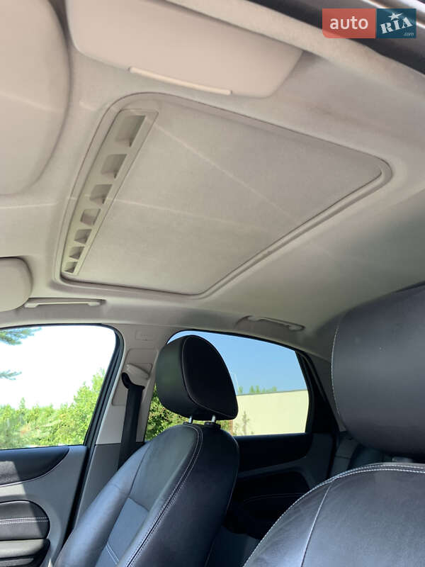 Хэтчбек Ford Focus 2008 в Самборе фото 36 Хэтчбек Ford Focus 2008 в Самборе