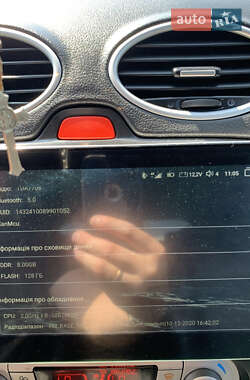 Хэтчбек Ford Focus 2008 в 