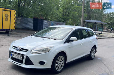 Универсал Ford Focus 2014 в 