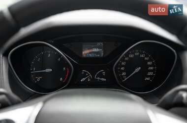 Универсал Ford Focus 2012 в 