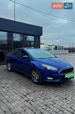 Седан Ford Focus 2015 в 