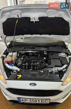 Хетчбек Ford Focus 2017 в 