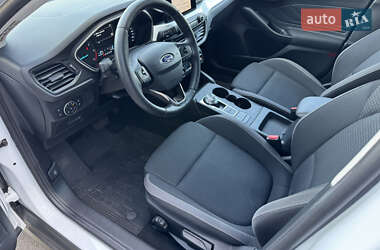 Хэтчбек Ford Focus 2018 в 