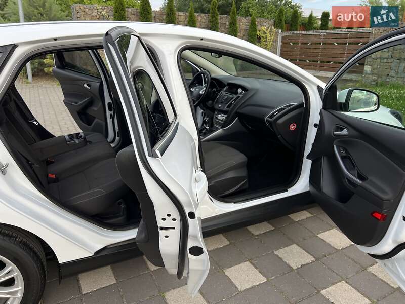 Хетчбек Ford Focus 2014 в Стрию