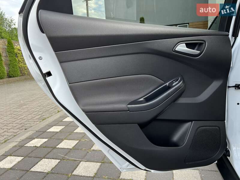 Хетчбек Ford Focus 2014 в Стрию