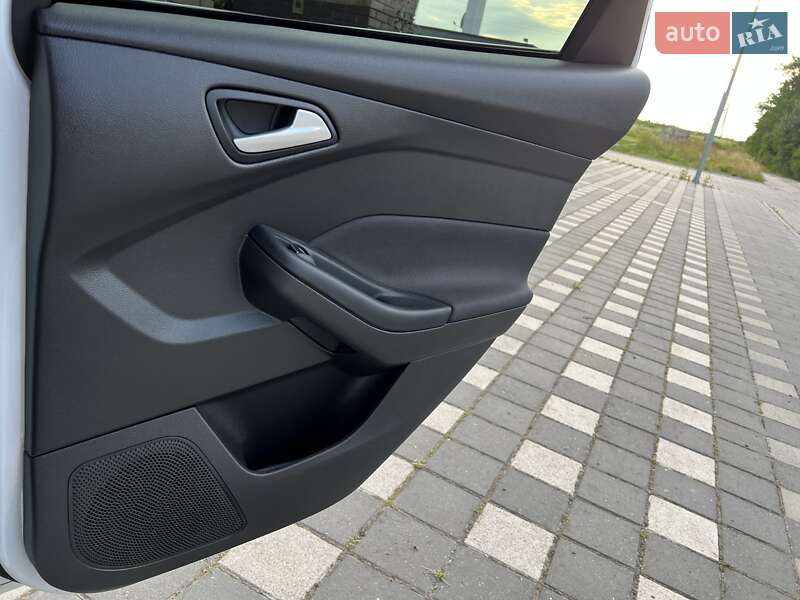 Хетчбек Ford Focus 2014 в Стрию