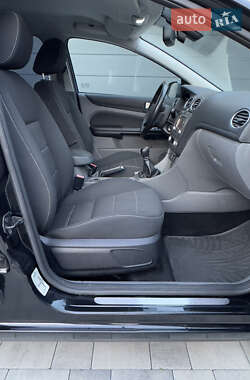 Универсал Ford Focus 2010 в 