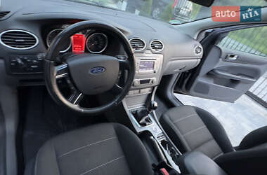 Универсал Ford Focus 2010 в 