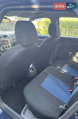 Универсал Ford Focus 2011 в 