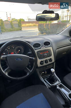Универсал Ford Focus 2011 в 