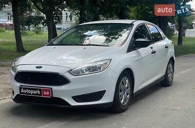 Седан Ford Focus 2016 в Киеве