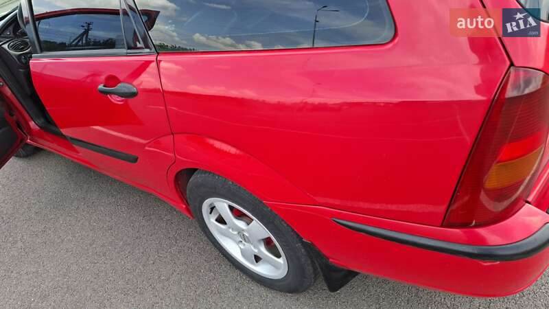Универсал Ford Focus 2002 в Ровно