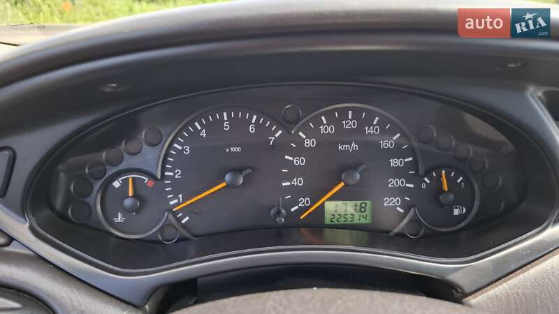 Универсал Ford Focus 2002 в Ровно