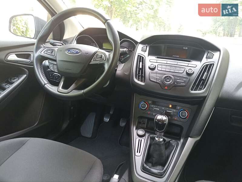 Хэтчбек Ford Focus 2018 в Подольске