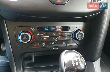 Хэтчбек Ford Focus 2018 в 