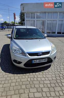 Универсал Ford Focus 2010 в 