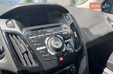 Хэтчбек Ford Focus 2013 в 