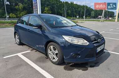 Хэтчбек Ford Focus 2013 в 