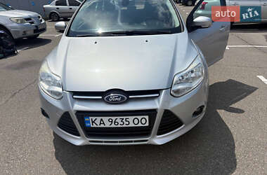 Универсал Ford Focus 2012 в 
