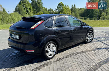 Хэтчбек Ford Focus 2009 в 